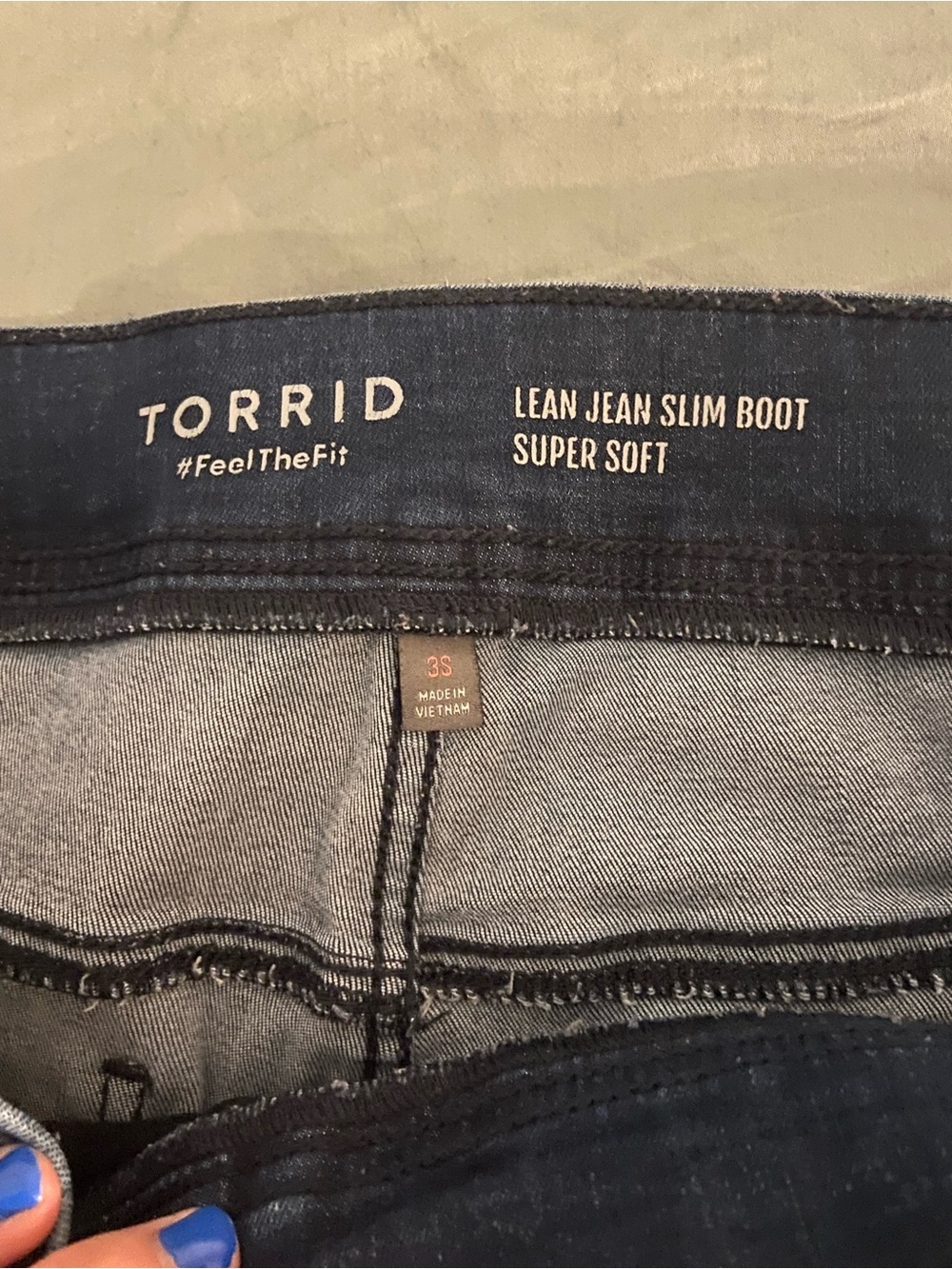 Torrid Women’s 3S Lean Jean Slim Boot Super Soft Jean Jegging - Picture 3 of 6